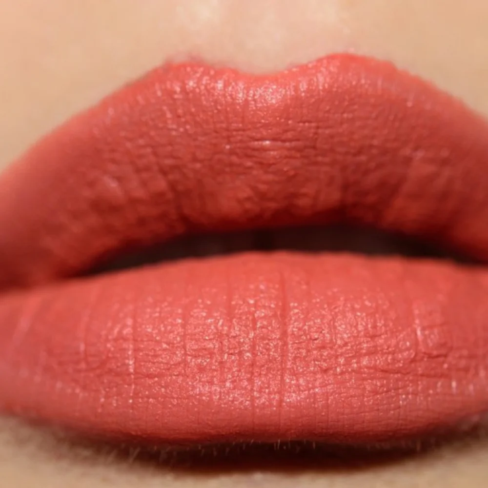 ❇️🧚‍♀️MULL IT OVER Mac Powder Kiss Liquid Lipstick NWT